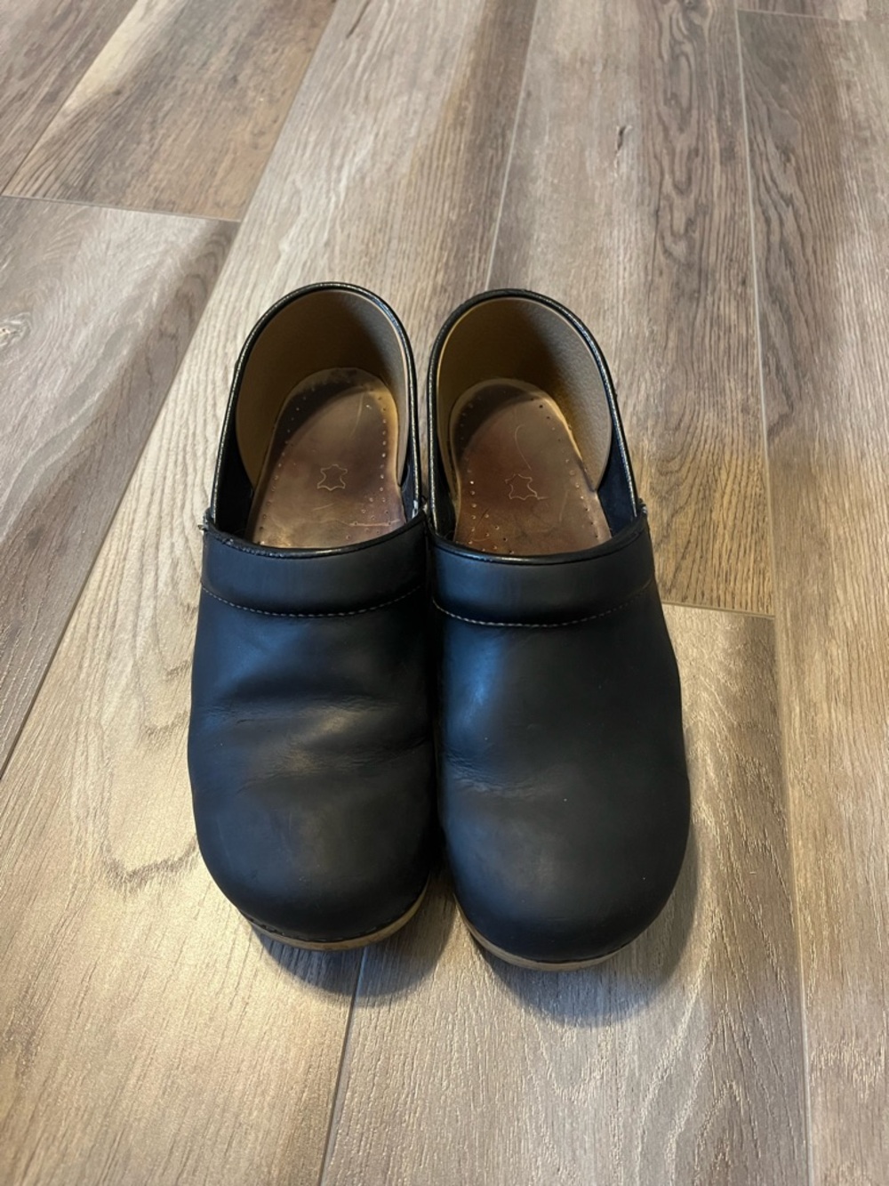 Dansko Professional Black Oiled Leather Clogs - Picture 2 of 8
